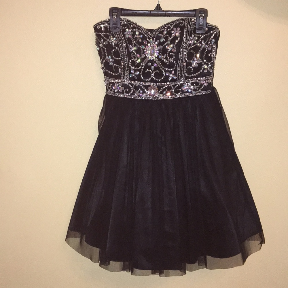 Short Tulle Formal Dress with Bedazzled top
